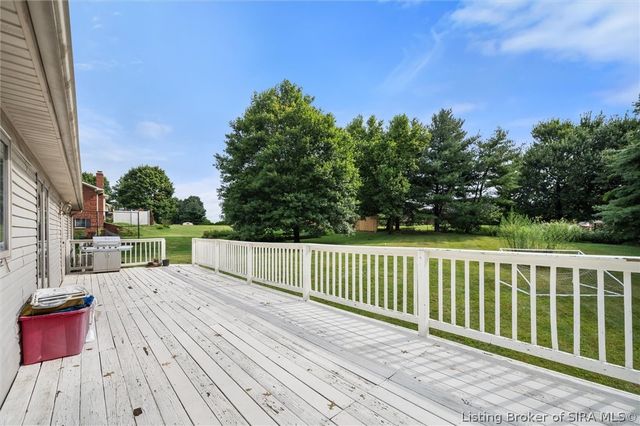6424 Meadow Oak Drive, Georgetown, IN 47122
