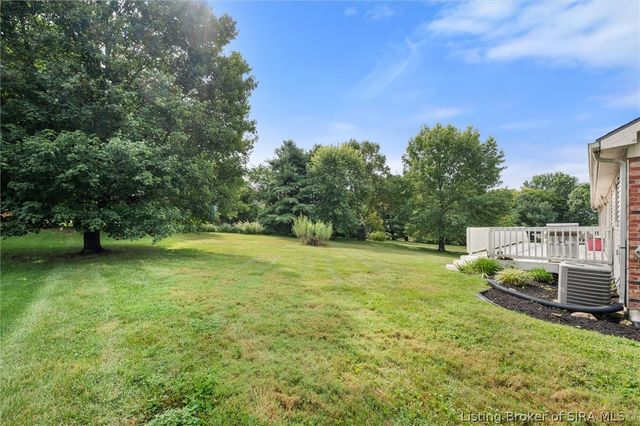6424 Meadow Oak Drive, Georgetown, IN 47122