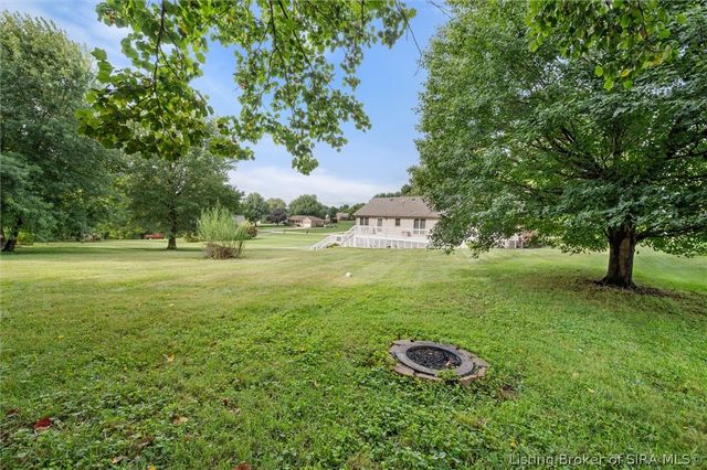 6424 Meadow Oak Drive, Georgetown, IN 47122