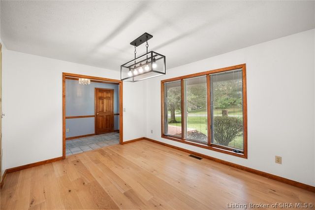 6424 Meadow Oak Drive, Georgetown, IN 47122
