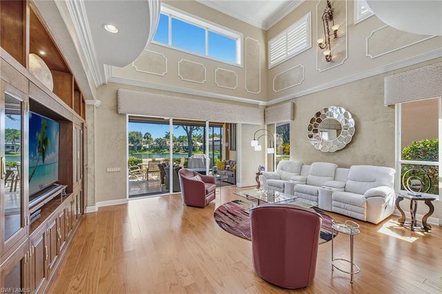 9097 Troon Lakes DR, Naples, FL 34109