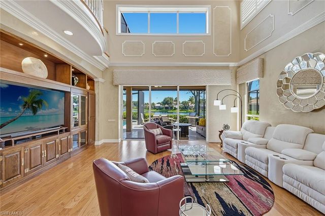 9097 Troon Lakes DR, Naples, FL 34109