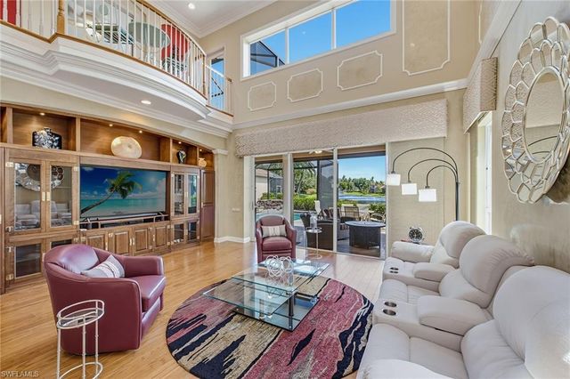9097 Troon Lakes DR, Naples, FL 34109