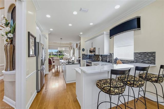 9097 Troon Lakes DR, Naples, FL 34109