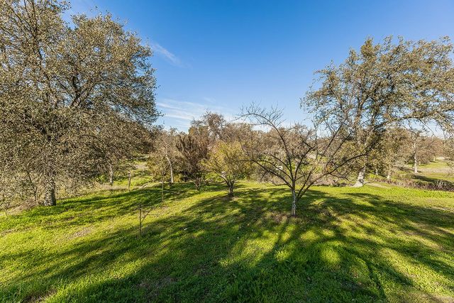 33671 Frazier Road, Auberry, CA 93602