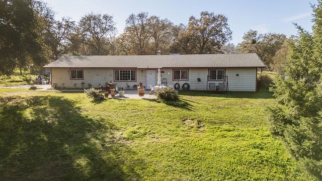 33671 Frazier Road, Auberry, CA 93602