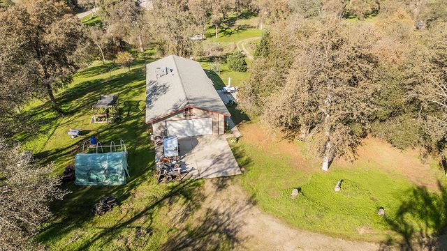 33671 Frazier Road, Auberry, CA 93602