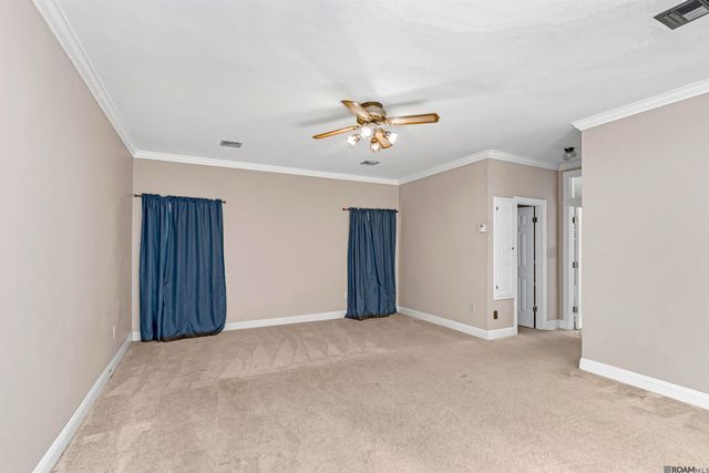 880 Rue Crozat, Baton Rouge, LA 70810