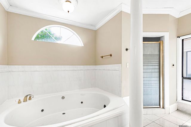 880 Rue Crozat, Baton Rouge, LA 70810