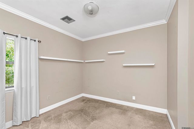 880 Rue Crozat, Baton Rouge, LA 70810