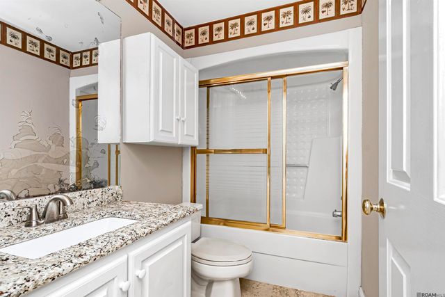 880 Rue Crozat, Baton Rouge, LA 70810