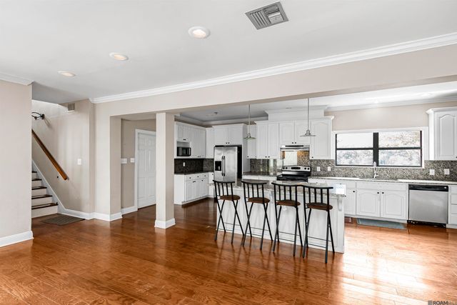 880 Rue Crozat, Baton Rouge, LA 70810