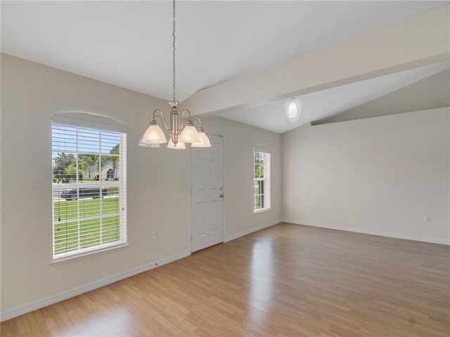 8335 105th Avenue, Vero Beach, FL 32967