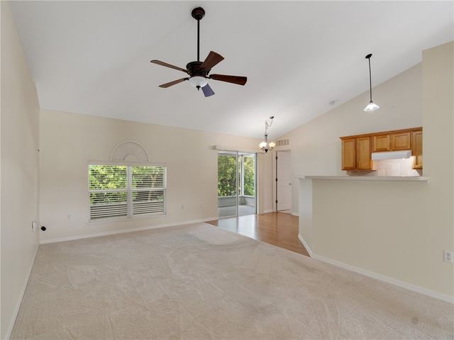 8335 105th Avenue, Vero Beach, FL 32967