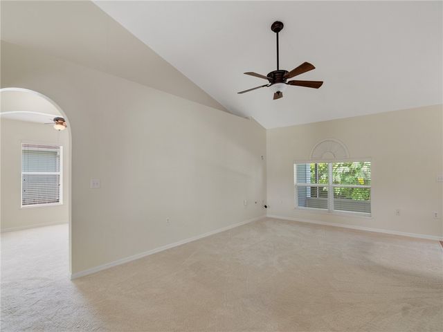 8335 105th Avenue, Vero Beach, FL 32967
