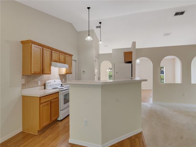 8335 105th Avenue, Vero Beach, FL 32967