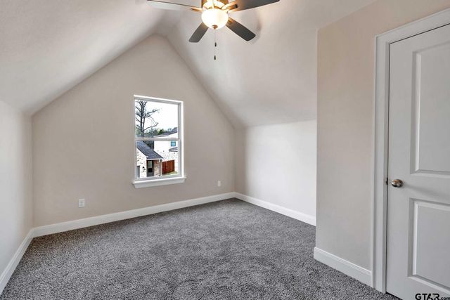 4418 MacNab Dr, Tyler, TX 75707