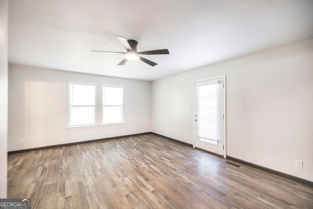 401 Pine Street, Dublin, GA 31021