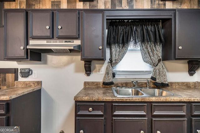 401 Pine Street, Dublin, GA 31021