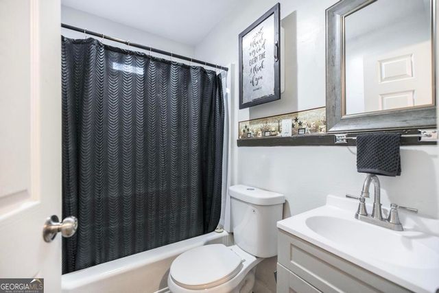 401 Pine Street, Dublin, GA 31021