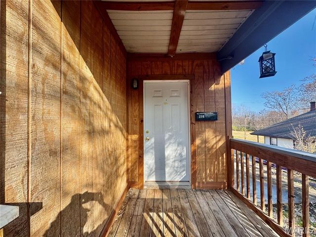 316 W F Street, Belleville, IL 62220