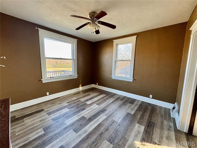 316 W F Street, Belleville, IL 62220