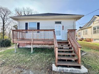 316 W F Street, Belleville, IL 62220