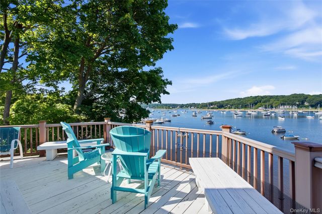 85 Bayview Avenue, Northport, NY 11768