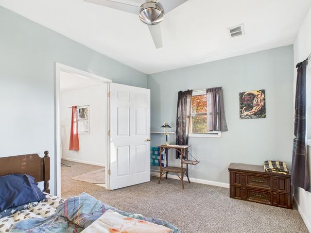 523 Pine Street, Cabool, MO 65689