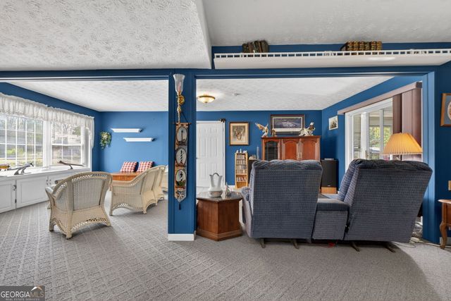 385 Charlotte Boulevard, Stockbridge, GA 30281