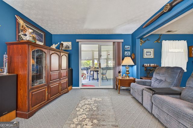 385 Charlotte Boulevard, Stockbridge, GA 30281