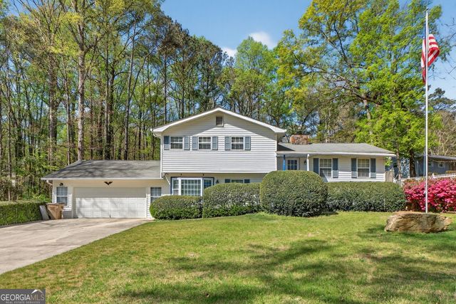 385 Charlotte Boulevard, Stockbridge, GA 30281