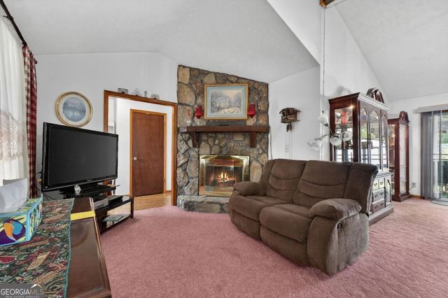 385 Charlotte Boulevard, Stockbridge, GA 30281