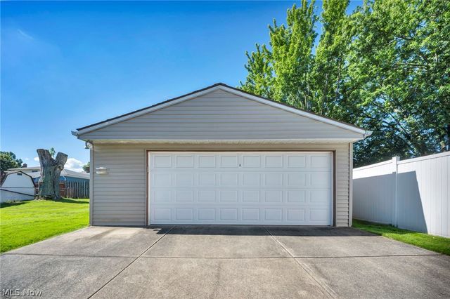 14121 Donald Drive, Brook Park, OH 44142