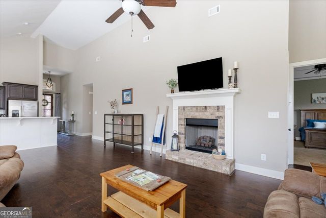 113 Barnyard Way, Perry, GA 31069