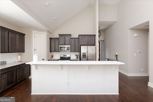 113 Barnyard Way, Perry, GA 31069