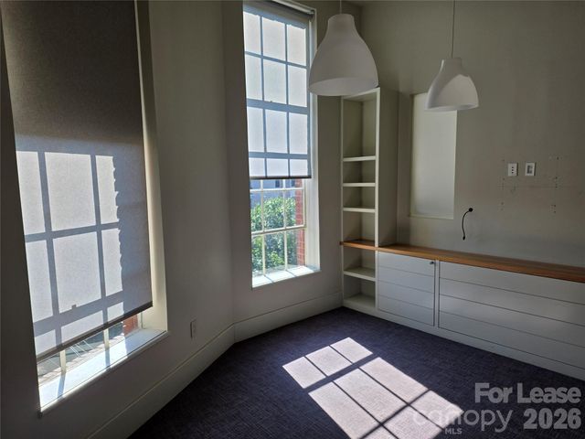 60 Biltmore Avenue, Asheville, NC 28801