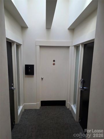 60 Biltmore Avenue, Asheville, NC 28801
