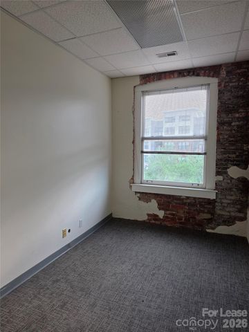 60 Biltmore Avenue, Asheville, NC 28801