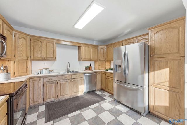1094 Perkins Wood Road, Hartselle, AL 35640