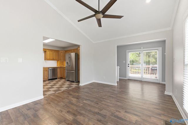 1094 Perkins Wood Road, Hartselle, AL 35640