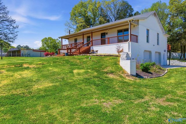 1094 Perkins Wood Road, Hartselle, AL 35640