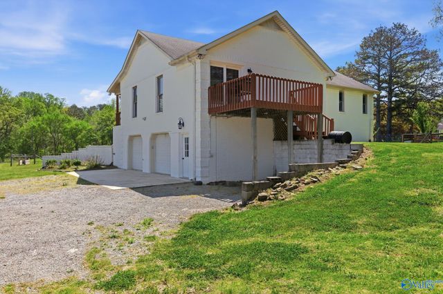 1094 Perkins Wood Road, Hartselle, AL 35640