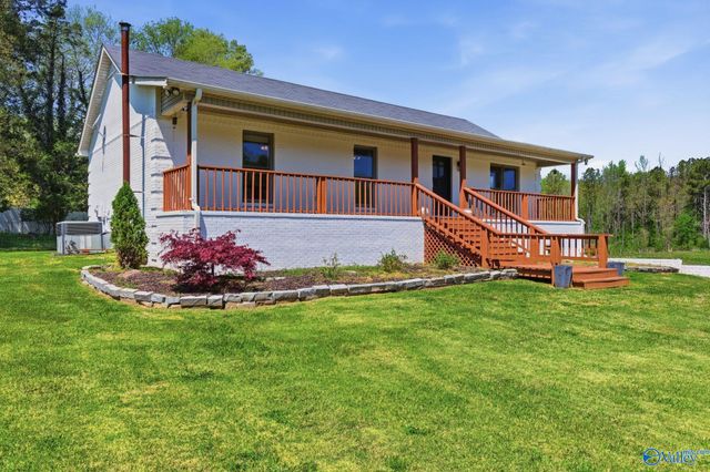 1094 Perkins Wood Road, Hartselle, AL 35640