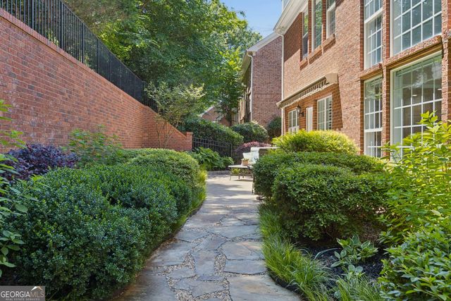 2139 Wrights Mill Circle NE, Atlanta, GA 30324