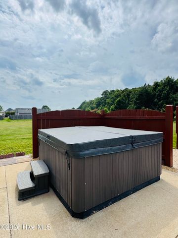 120 Laurel Woods Boulevard, Currituck, NC 27929