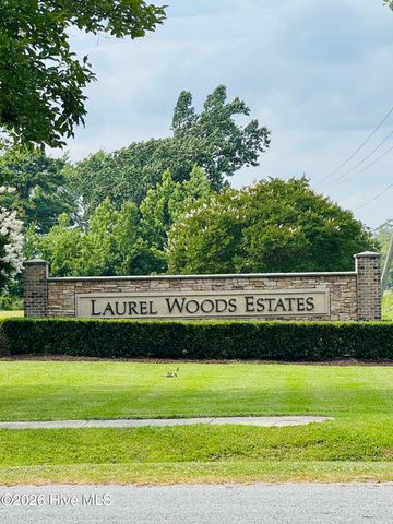 120 Laurel Woods Boulevard, Currituck, NC 27929