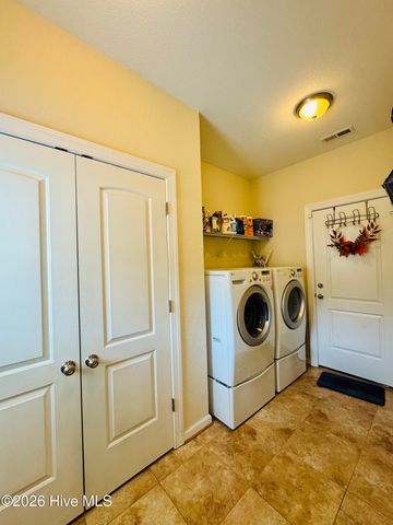 120 Laurel Woods Boulevard, Currituck, NC 27929