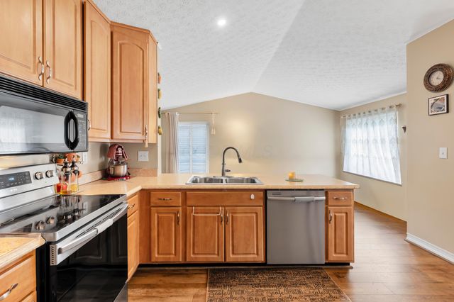 7740 Stoneford Drive, Columbus, OH 43235
