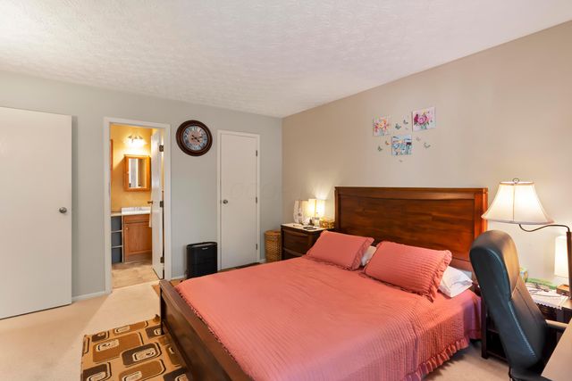 7740 Stoneford Drive, Columbus, OH 43235